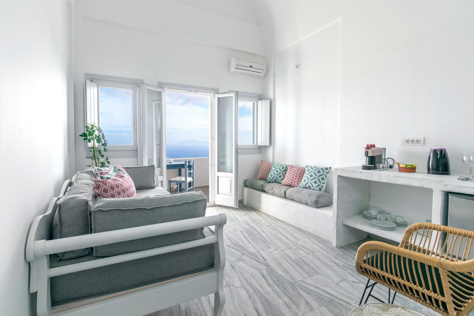 Phaos Santorini Suites Imerovigli  Exterior photo