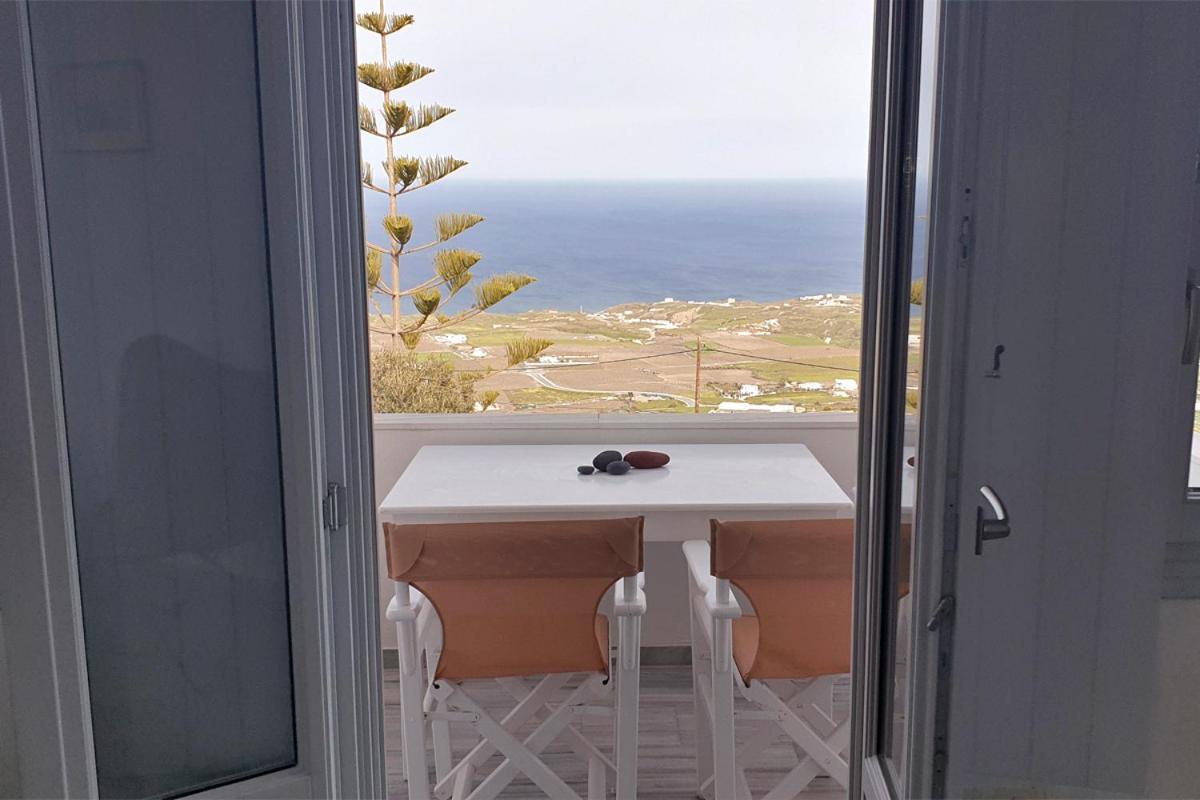 Phaos Santorini Suites Imerovigli  Exterior photo